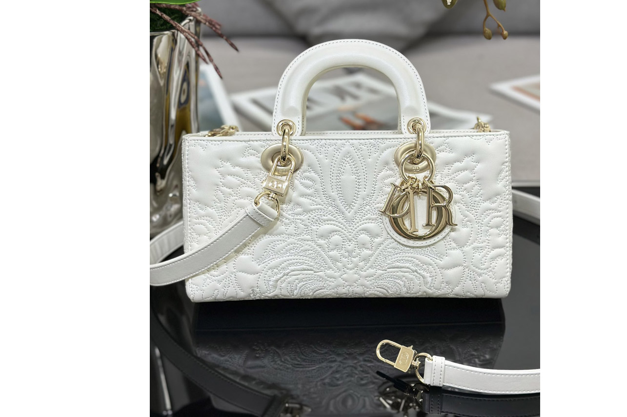 Dior M0540 Medium Lady D-Joy bag in Latte Quilted-Effect Lambskin with Ornamental Motif