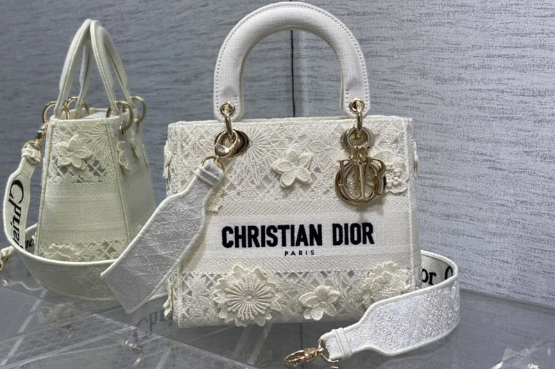 Dior M0565 Christian Dior Medium Lady D-Lite bag in White D-Lace Embroidery with 3D Macramé Effect