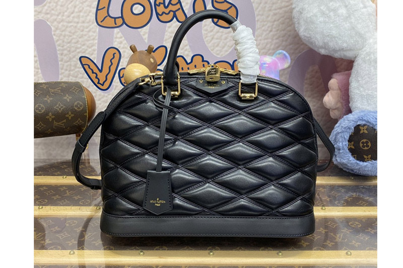 Louis Vuitton M23688 LV Alma PM Bag in Black Lamb leather