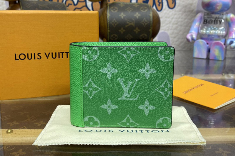 Louis Vuitton M30993 LV Multiple wallet in Green Taiga cowhide leather and Monogram coated canvas