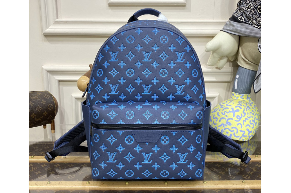 Louis Vuitton M46557 LV Discovery Backpack in Blue Calf leather