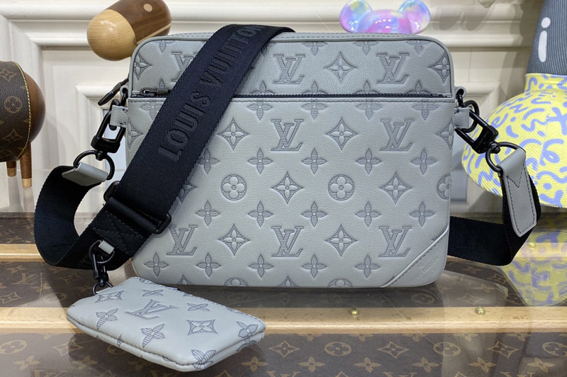 Louis Vuitton M46603 LV Trio Messenger Bag in Anthracite Gray Calf leather