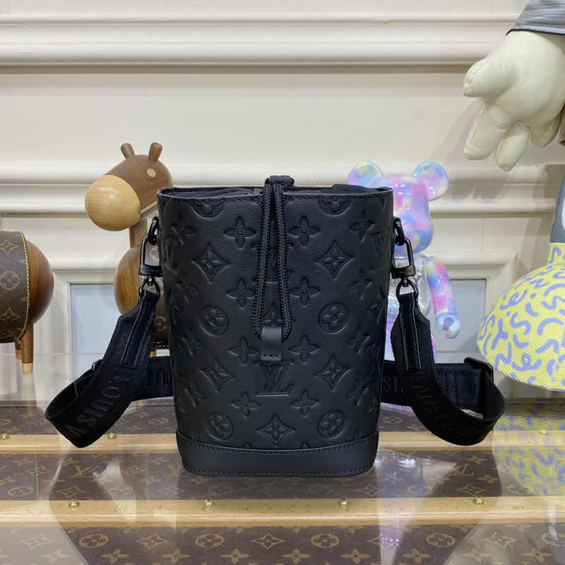 Louis Vuitton M82248 LV Noe Sling bag in Black Calf leather