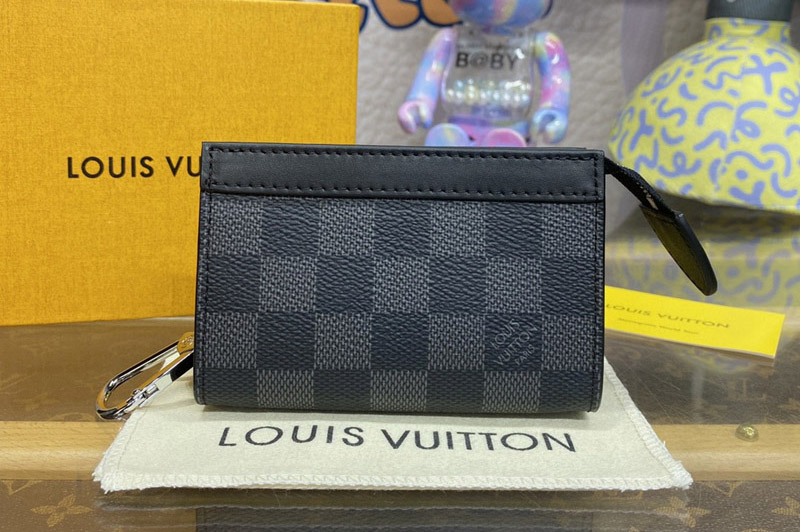 Louis Vuitton M82776 LV Key Pouch Voyage in Damier Graphite Canvas