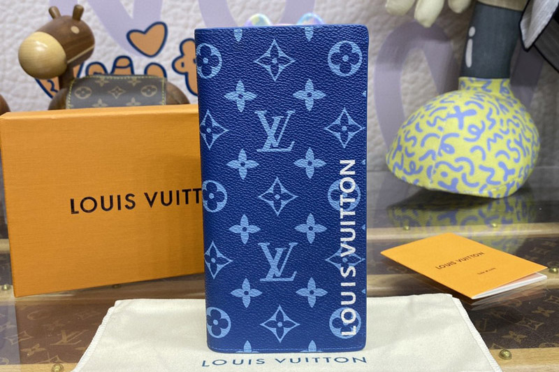 Louis Vuitton M82790 LV Brazza Wallet in Blue Monogram canvas