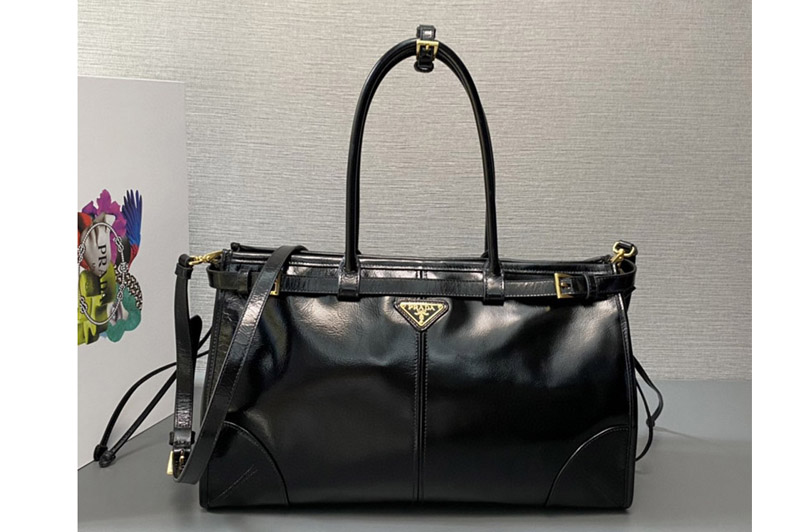 Prada 1BA433 Large leather handbag in Black Leather
