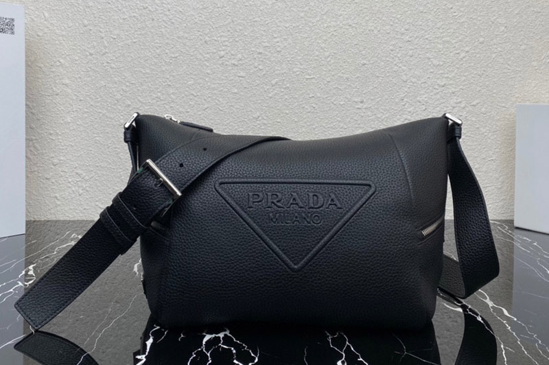 Prada 2VH165 Leather bag with shoulder strap in Black Leather