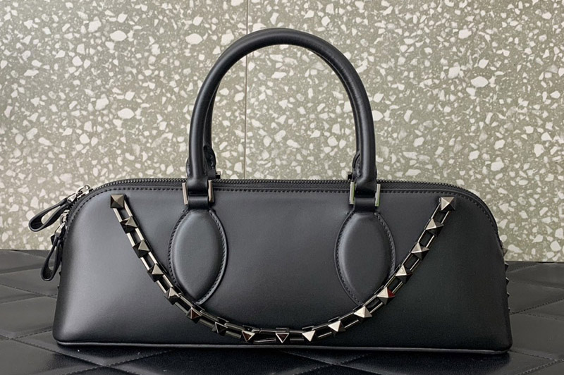 Valentino Garavani Rockstud Bag in Black Leather