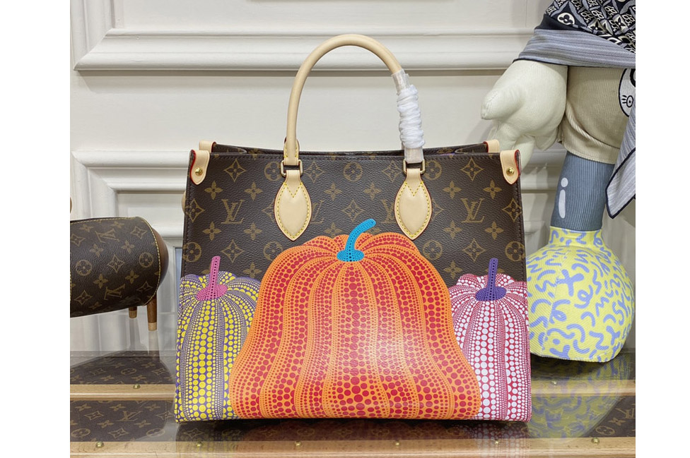Louis Vuitton M46466 LV LVxYK OnTheGo MM Bag in Monogram coated canvas with Pumpkin print