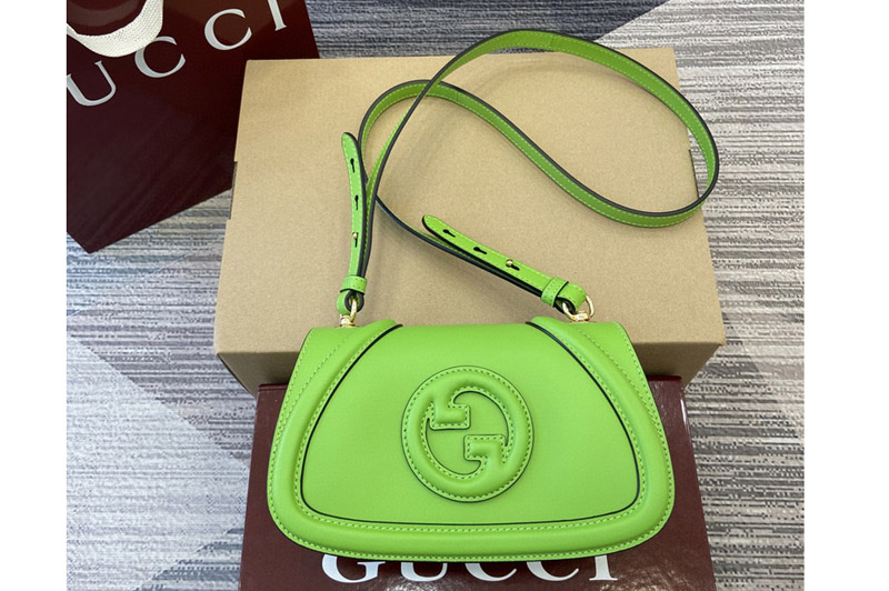 Gucci 815700 GG Emblem super mini top handle bag in Green smooth leather