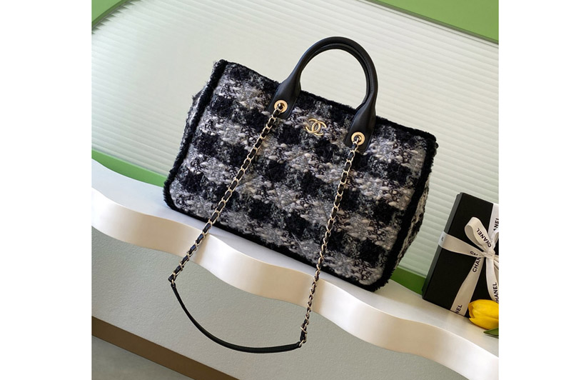 CC AS5689 Shopping Bag in Black & Gray Tweed