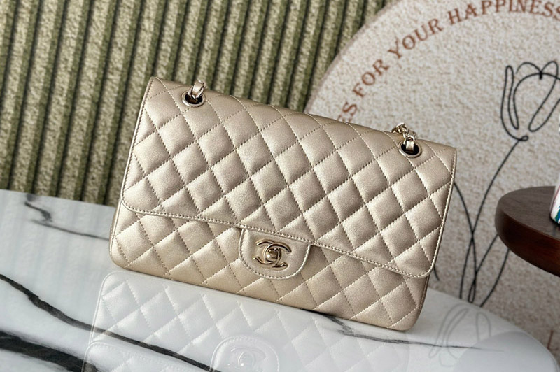 CC 11.12 Classic Handbag A01112 in Gold Leather