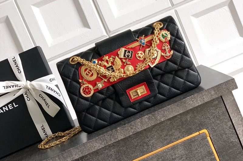 CC 2.55 Handbag in Black Leather