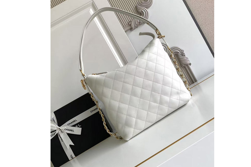 CC Medium Hobo Bag in White Leather