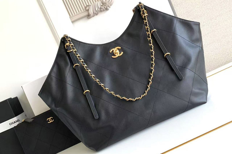 CC Shopping Bag in Black Leather