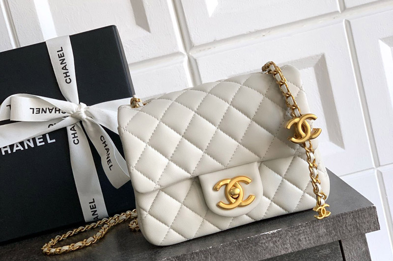 CC AS5758 Mini Flap Bag in Light Gray Leather