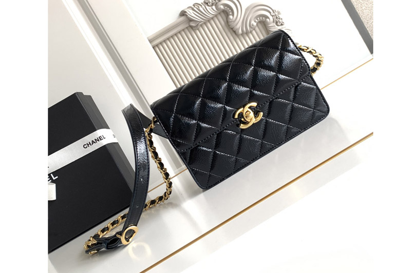 CC Flap Bag in Black Leather