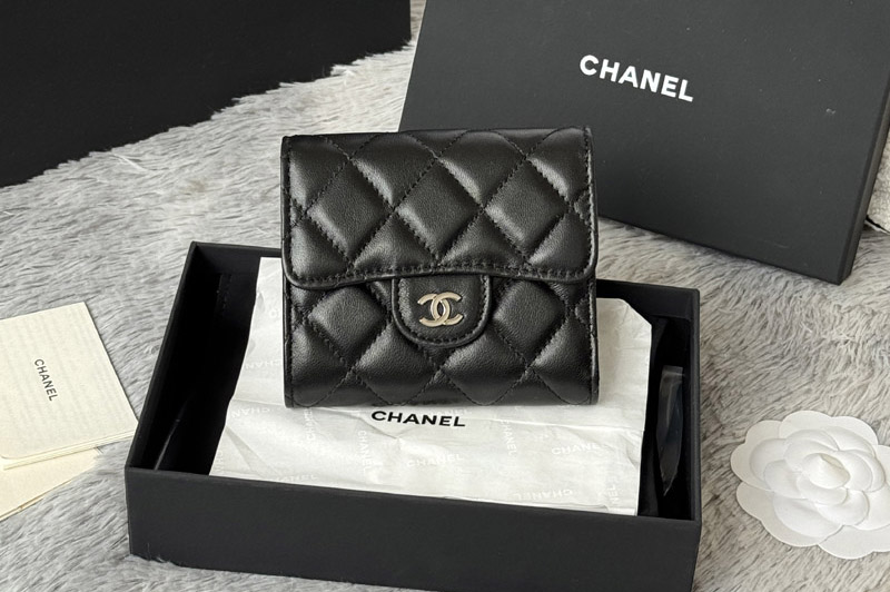 CC AP0231 Classic Small Flap Wallet in Black Leather