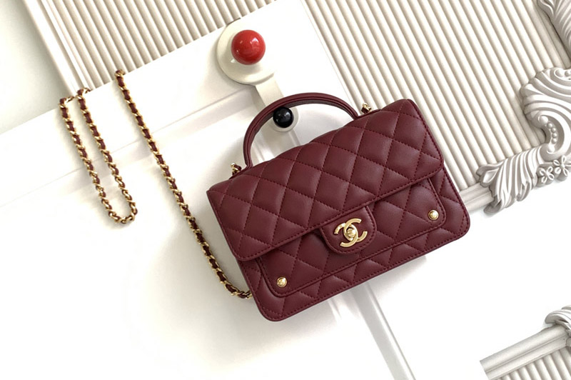 CC Clutch With Chain In Red Leather