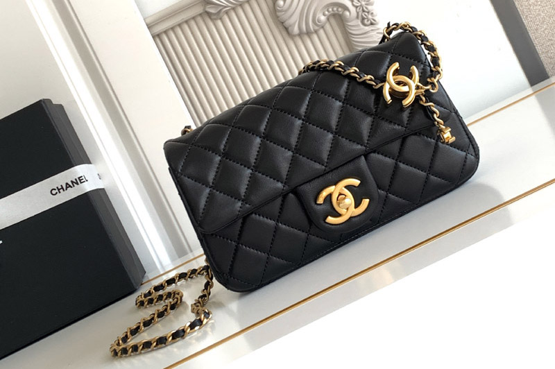 CC Mini Flap Bag in Black Leather
