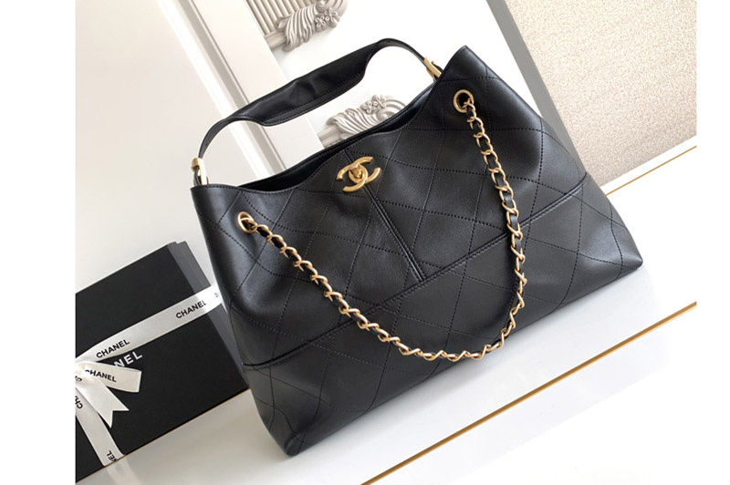 CC AS5657 Shopping Bag in Black Leather