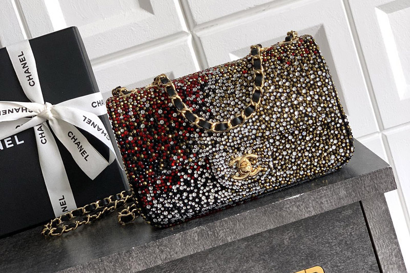 CC Flap Bag in Multicolor Sequins