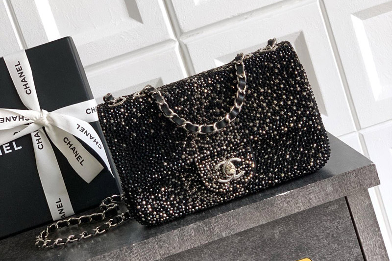 CC Flap Bag in Black Sequins