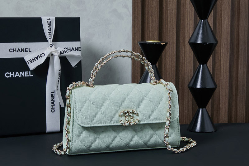 CC Clutch With Chain in Blue Leather