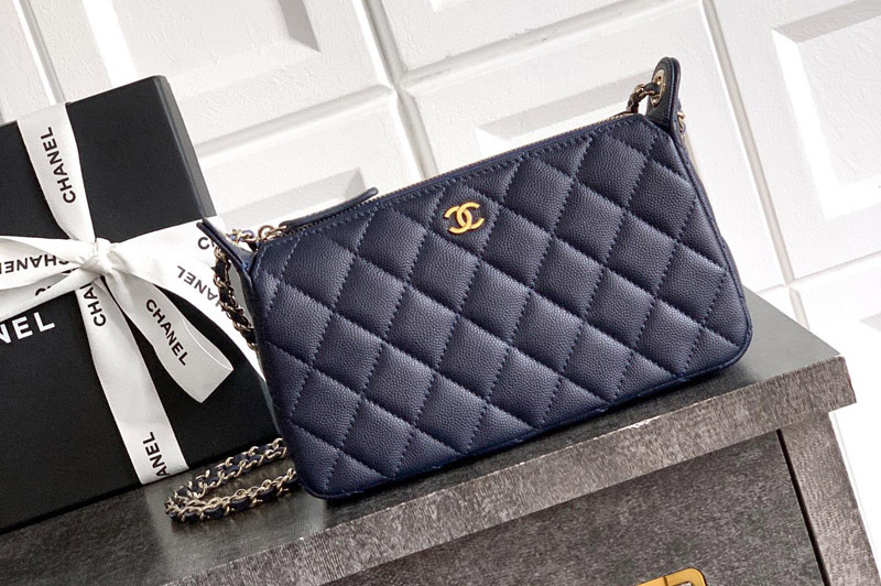 CC Clutch With Chain in Blue Leather