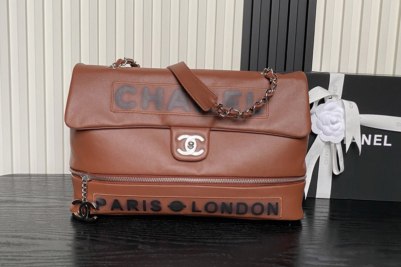 CC Expandable Shoulder bag in Brown Leather
