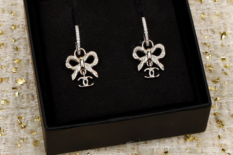 Dior Earrring