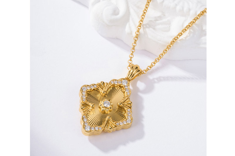 Buccellati Necklace