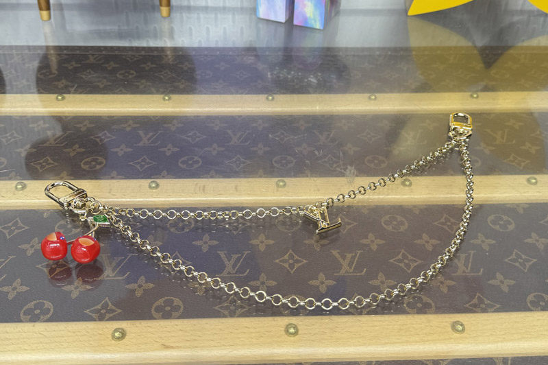 Louis Vuitton M02598 LV x TM Cerise Bag Chain