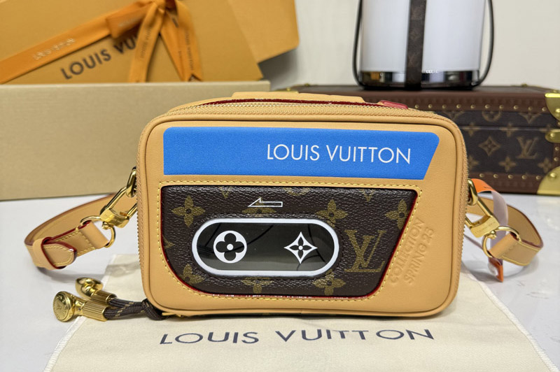 Louis Vuitton M14062 LV Baladeur Wearable Wallet