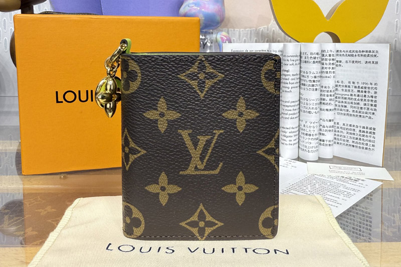 Louis Vuitton M14613 LV Charms Pocket Wallet