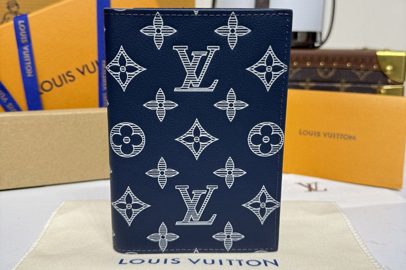 Louis Vuitton M14798 LV Passport Cover