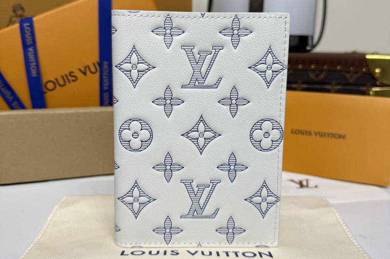 Louis Vuitton M14798 LV Passport Cover