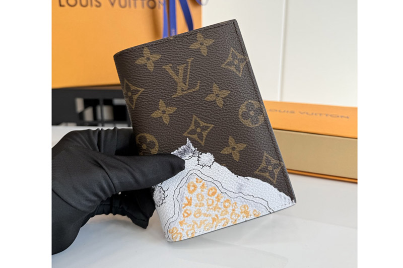 Louis Vuitton M25753 LV Passport Cover