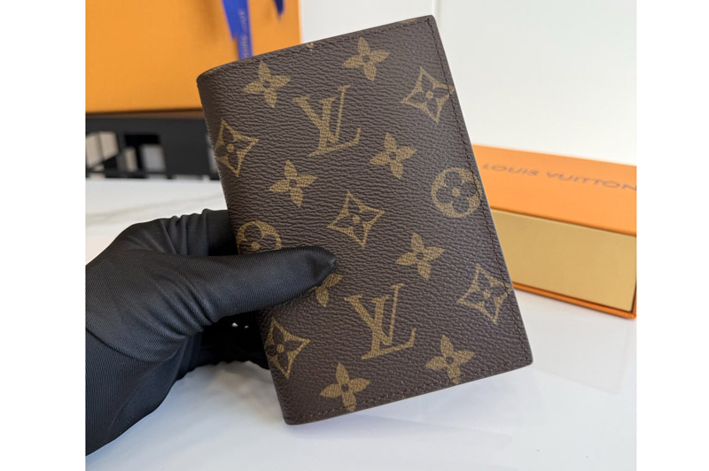 Louis Vuitton M25918 LV Passport Cover