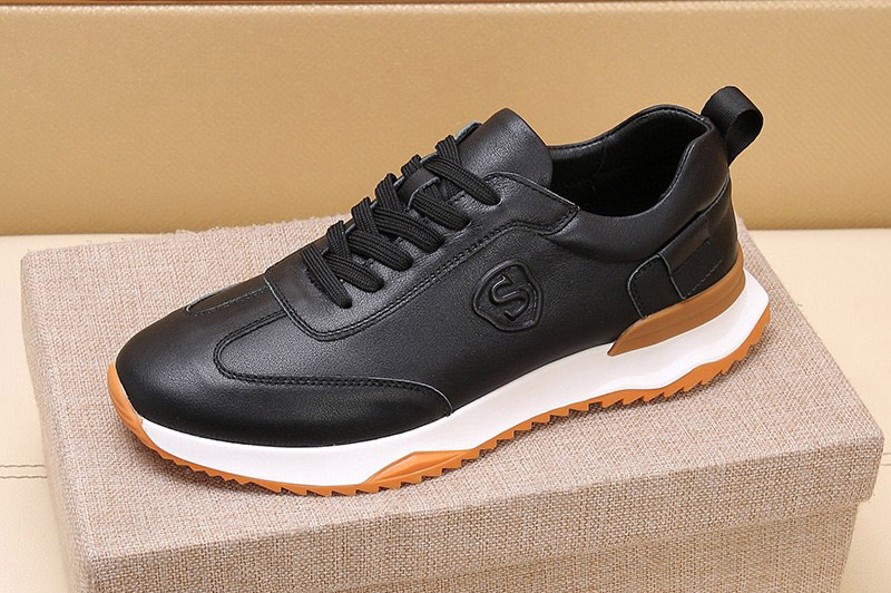 Gucci Sneaker and Shoe