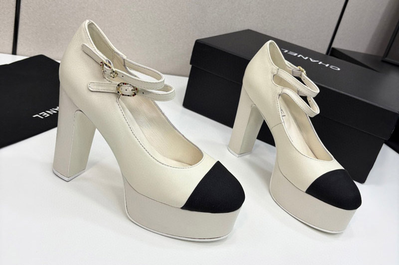 CC High-Heeled Shoe
