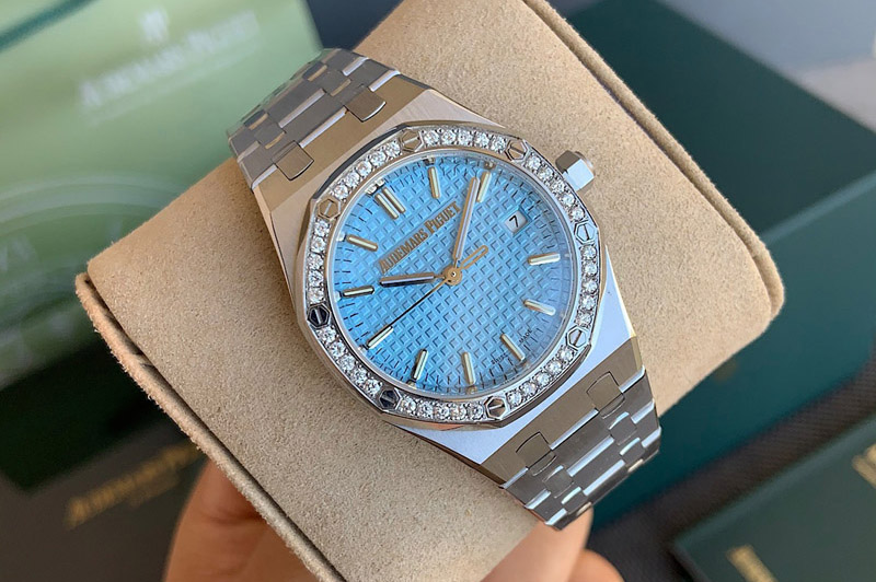 Audemars Piguet Royal Oak 34mm Real Diamond Bezel on Calibre 5800