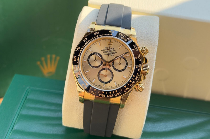 Rolex Daytona 126518 C1 1:1 Best Edition Gold Dial Gold Subdial Stick Marker On Oysterflex Strap DD4131 Rolex Daytona 126518 C1 1:1 Best Edition Gold Dial Gold Subdial Stick Marker On Oysterflex Strap DD4131