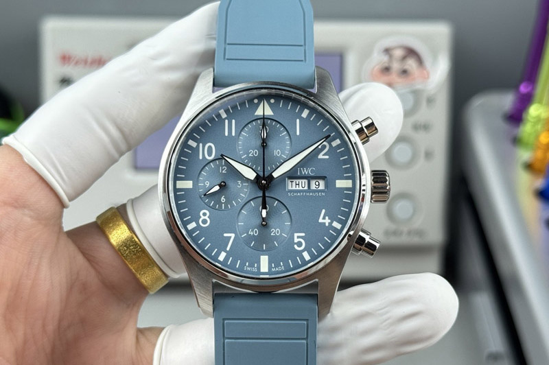 IWC Pilot Chrono IW389409 1:1 Best Edition Blue Dial on Blue Rubber Strap SA69385 Super Clone