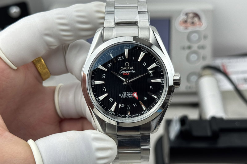Omega Aqua Terra 150M GMT 43mm SS OVS 1:1 Best Edition Black Textured Dial on SS Bracelet Cal.8605