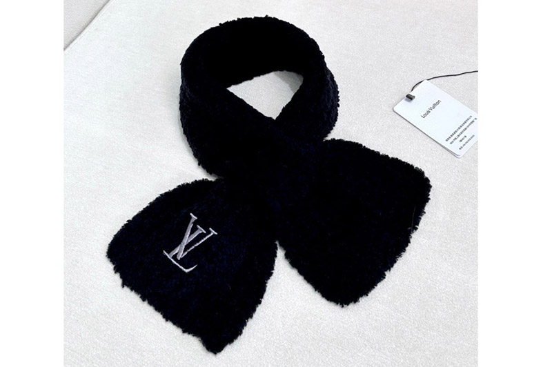 Louis Vuitton Scarves