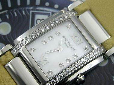 Patek Ladies 24 Hours Single Diamonds Replica Watches