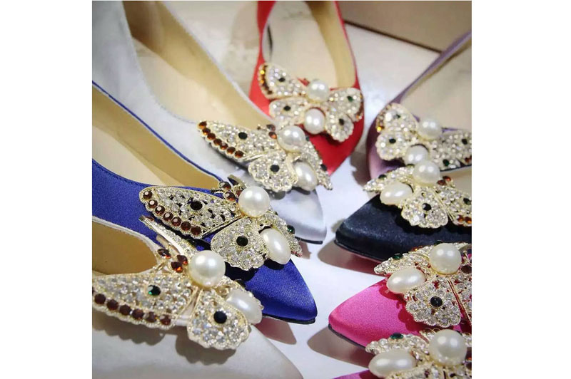 Ladies Christian Louboutin Shoes Many Color