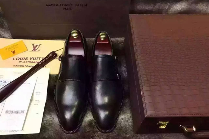 Mens Louis Vuitton Black Top Quality Leather Shoes With Boxes